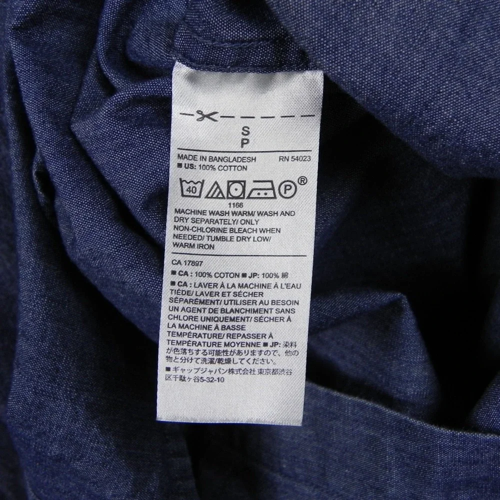 Banana Republic Shirt Mens Small Chambray Double Pocket Button Blue Long Sleeve